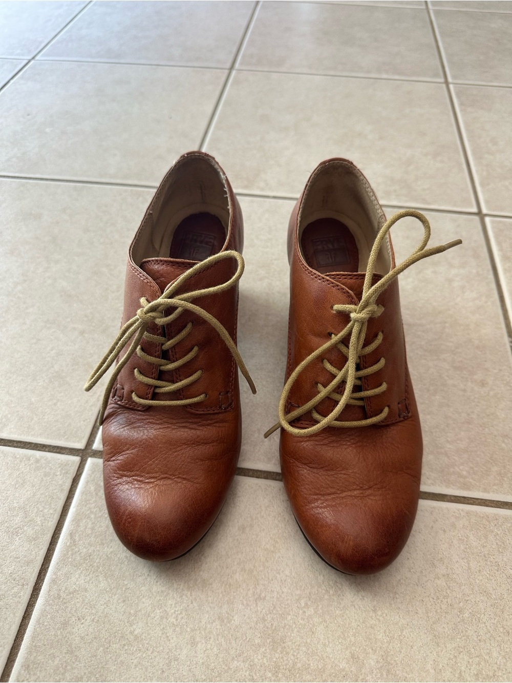 FRYE Phoebe Leather Bootie